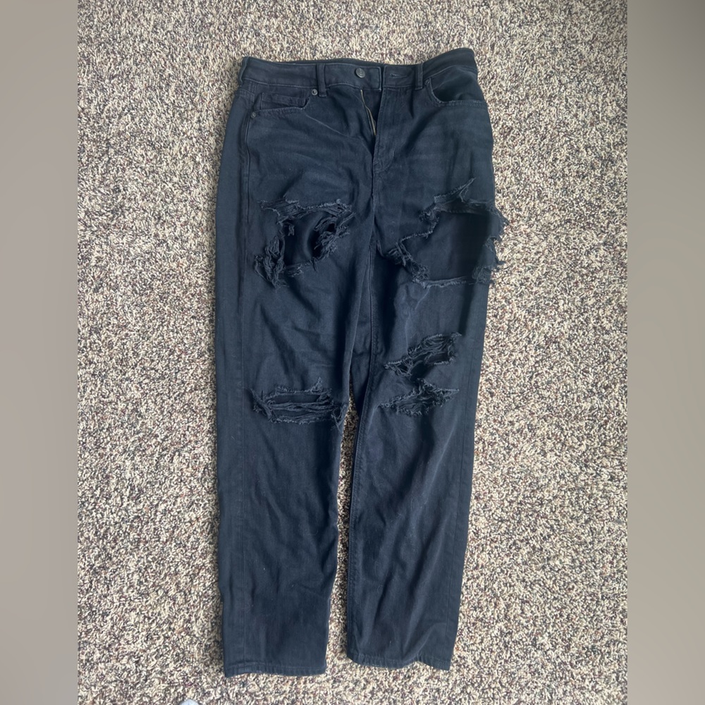 Black Mom jeans